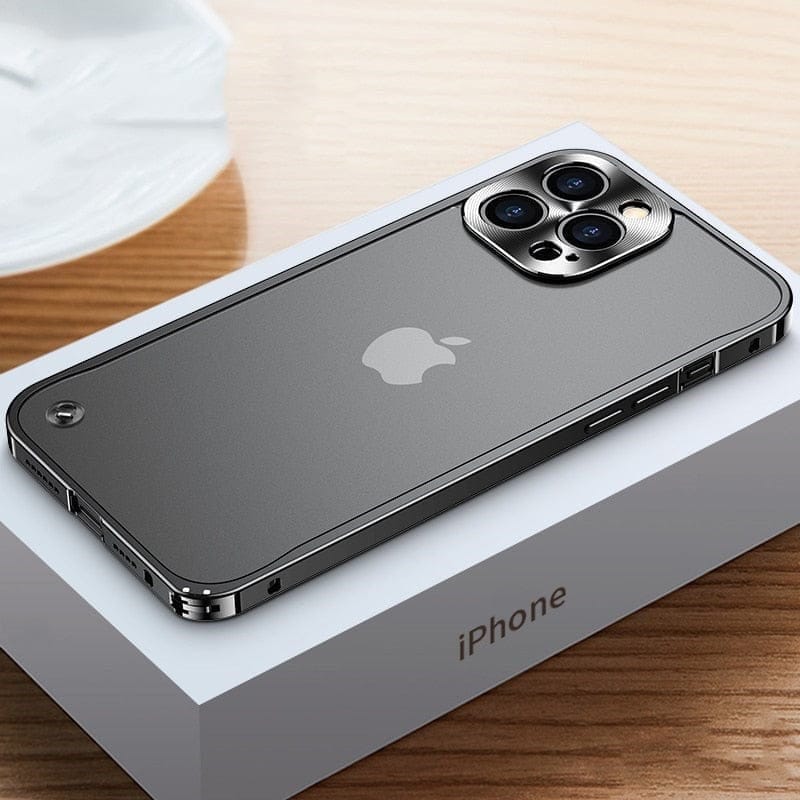 Mobil tilbehør: Støtsikkert aluminiumsramme deksel, gir optimal beskyttelse for iPhone.