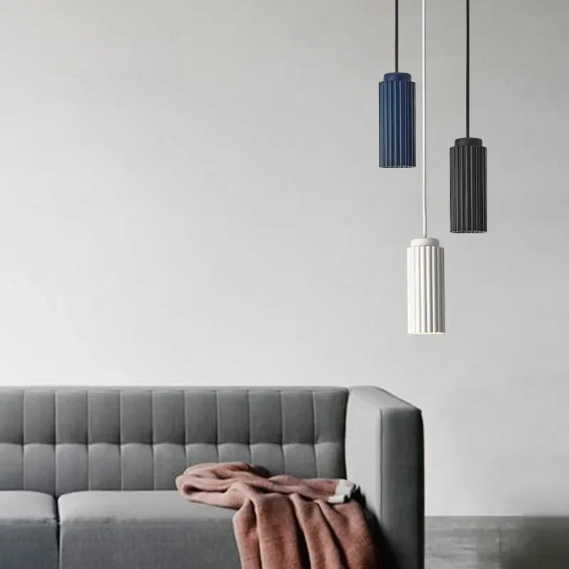 Elegant LED taklampe for stilfull innredning. Moderne minimalistisk belysning til hjemmet.
