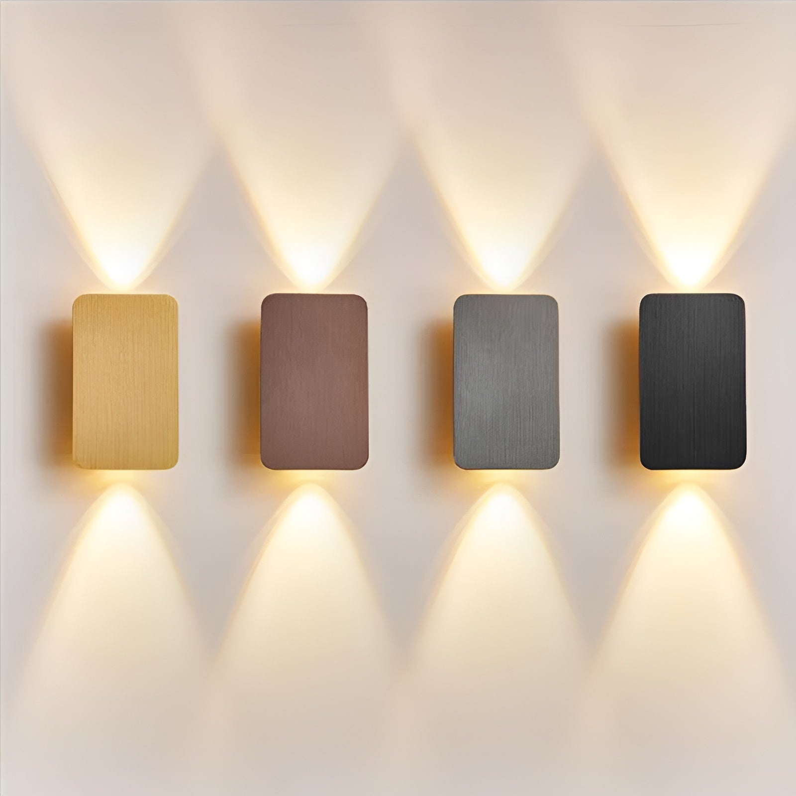 Enkel og stilren LED vegglampe for soverommet, energieffektiv og bidrar til en rolig atmosfære.