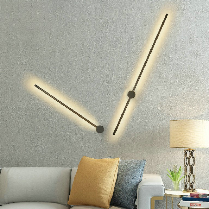 Elegant, moderne vegglampe med LED-teknologi. Tidløs belysning som passer alle rom.