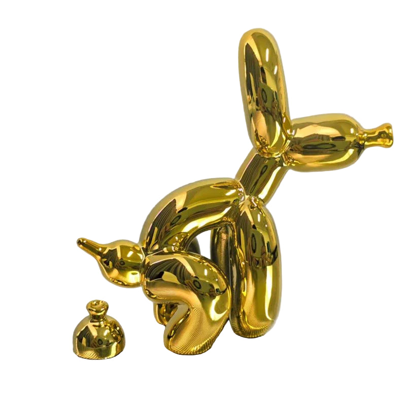 Moderne ballonghund skulptur, rød, glansfull pyntegjenstand for stue. Perfekt hjemmeinnredning.