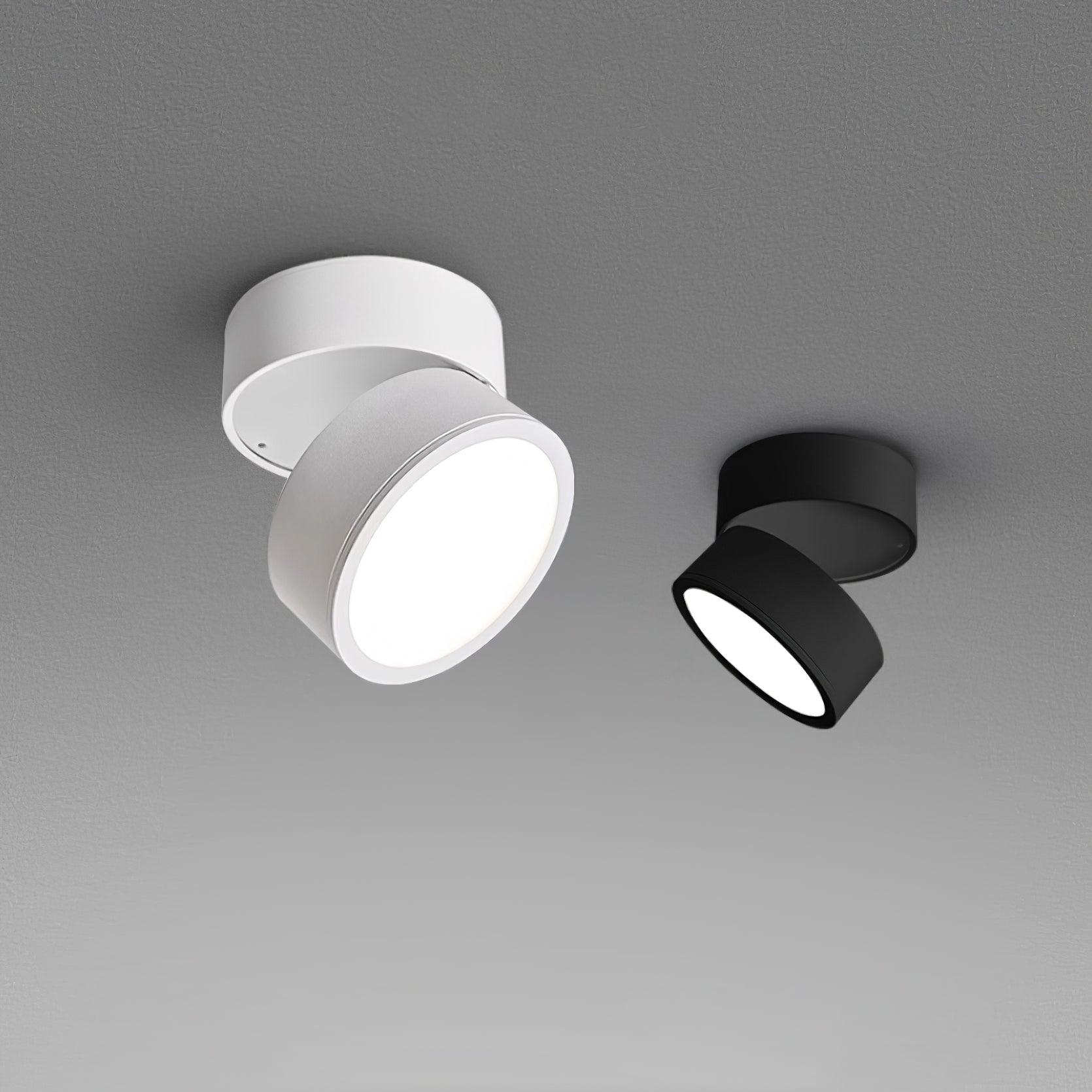 Moderne LED taklampe, roterbar, stilrent design, hvit-svart finish, 475x475, skjerper kunstverk, funksjonell belysning.