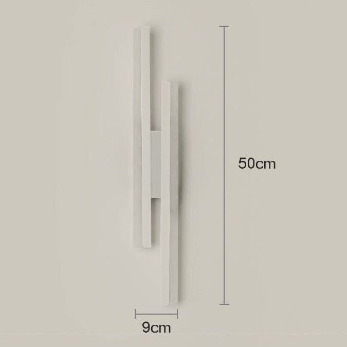Minimalistisk LED vegglampe, ideell for stue, soverom eller gang belysning.