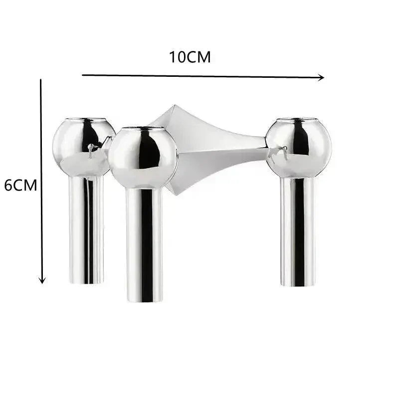 Design lysestake for et moderne hjem. En unik og minimalistisk dekorasjon som passer i alle rom.