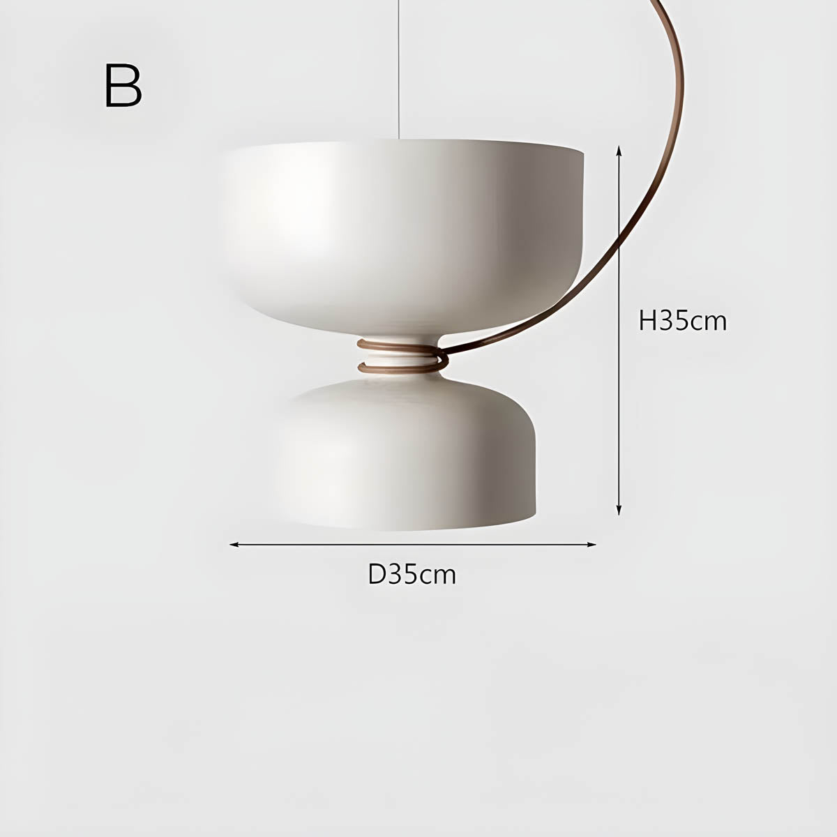 "Moderne pendellampe med geometrisk design, sirkulær form, og dristige kurver, perfekt for interiørbelysning."