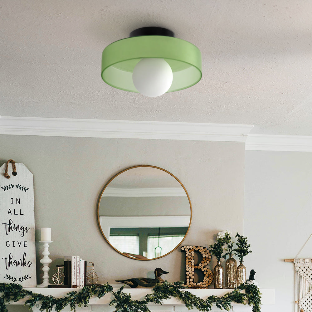 "Moderne rund taklampe med varm belysning, sofistikert glassdesign i grønn, hvit eller rosa matt finish."