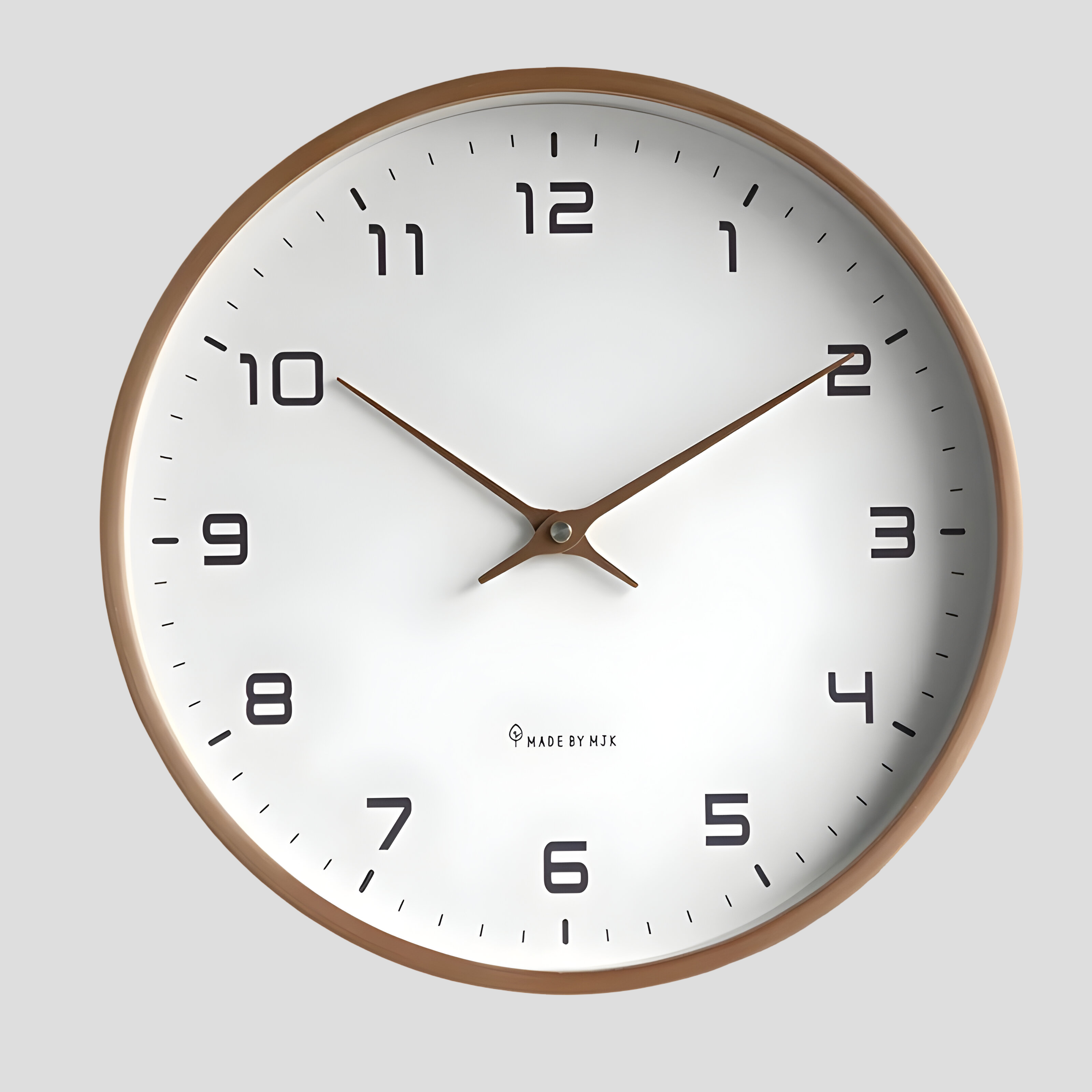 "Moderne rund veggklokke i stillegående tre, minimalistisk design, perfekt for moderne hjem og rolig interiør."