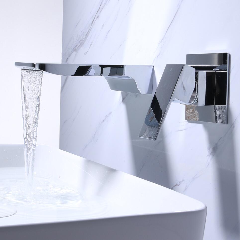 Elegant svart berøringsfri veggkran. Moderne minimalistisk baderomsarmatur, hygienisk og stilfull for hjemmet.