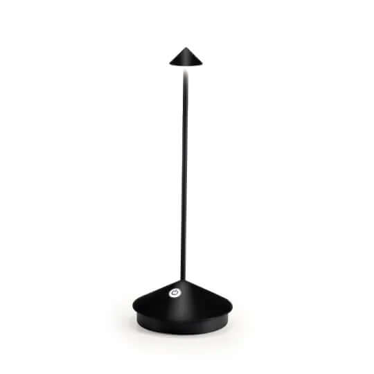 Vanntett, oppladbar trådløs LED bordlampe. Dimbar og moderne for utebelysning og koselig innebelysning.