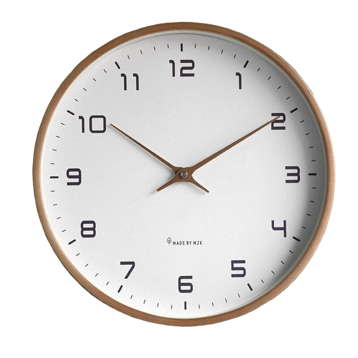 Moderne veggklokke i stilrent design for hjem og kontor. Tidløs brun og beige klokke med presis tid.