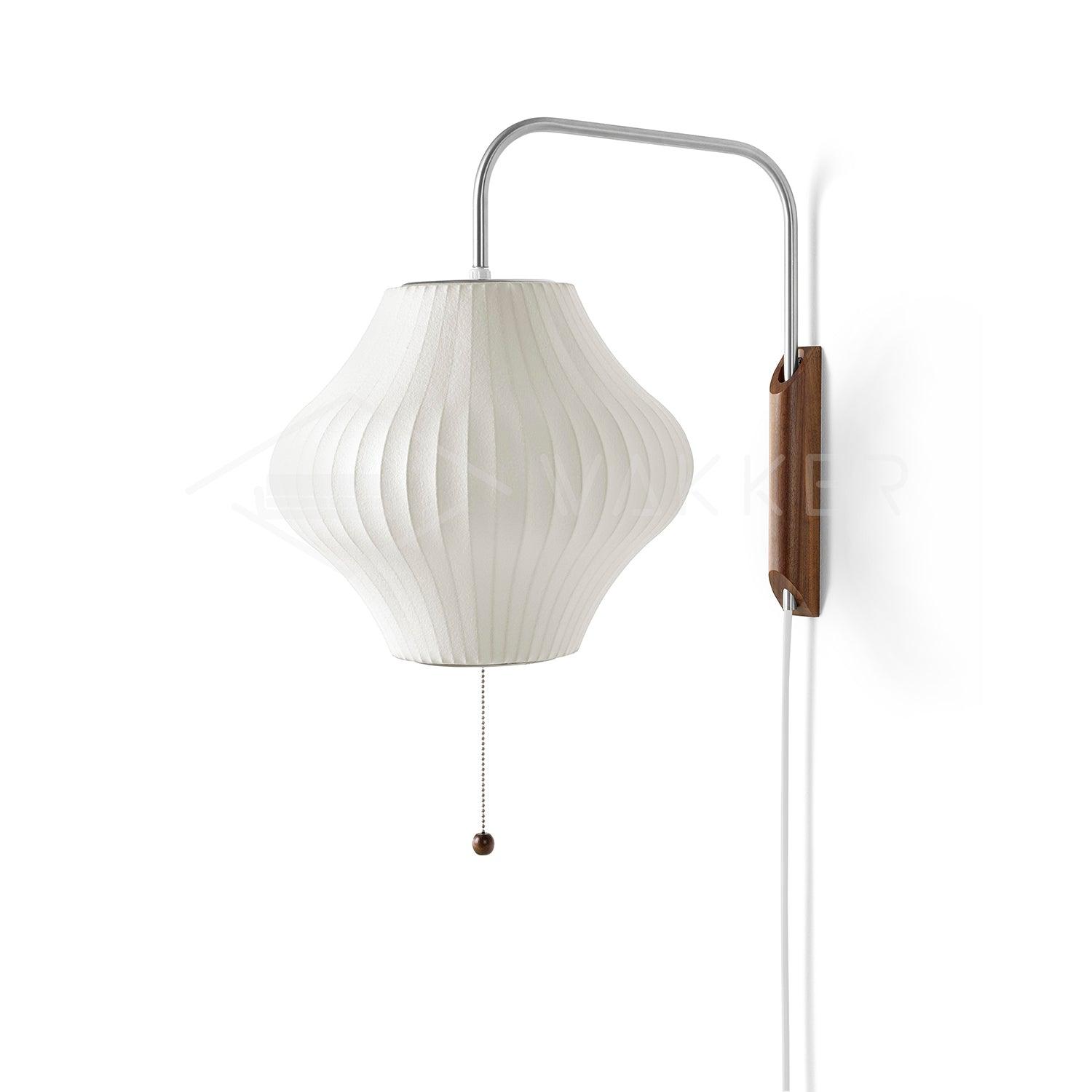 Moderne vegglampe med elegant design, polymer og stål, diffust lys, perfekt for soverom og oppholdsrom.