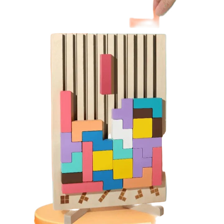 Montessori pedagogisk balansespill i tre for barn, stimulerer finmotorikk og kreativitet.