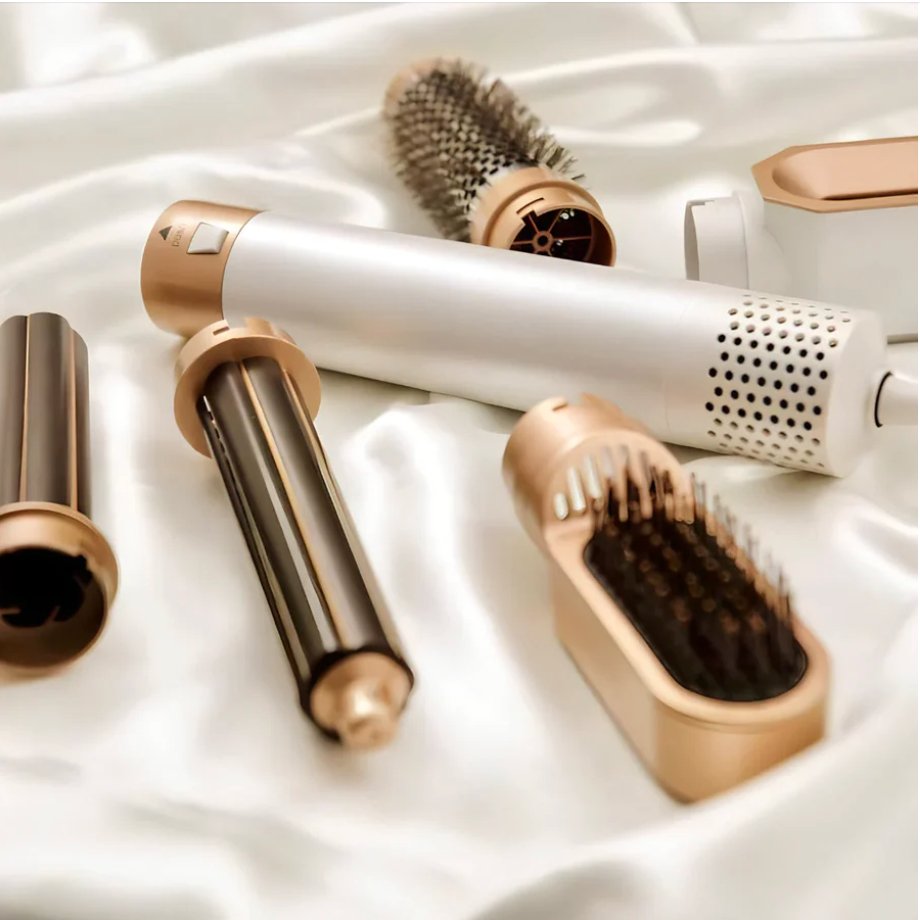 "Multifunksjonell 5-i-1 airstyler for proff hårstyling, med utskiftbare børstehoder og Coanda-effekt teknologi."