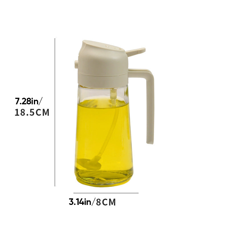 "Multifunksjonell glass oljesprøyte og dispenser; elegant design, 470 ml kapasitet, rustfritt stål detaljer."