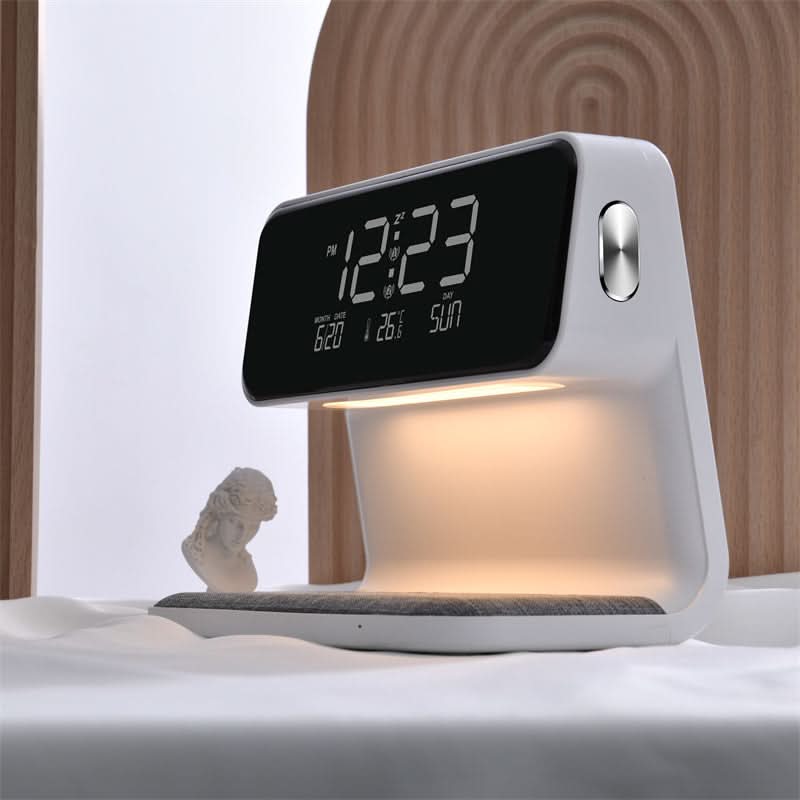 Elegant nattbordslampe med trådløs mobil lader, dimmbar LED-lampe og vekkerklokke, ideell for ethvert rom.