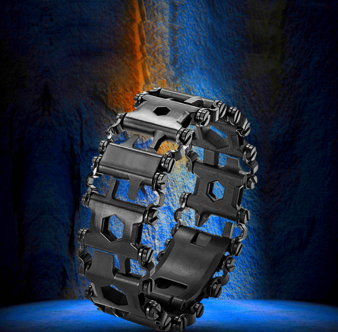 Slitesterkt rustfritt stål multiverktøy armbånd; en smart gadget for reise og eventyr.