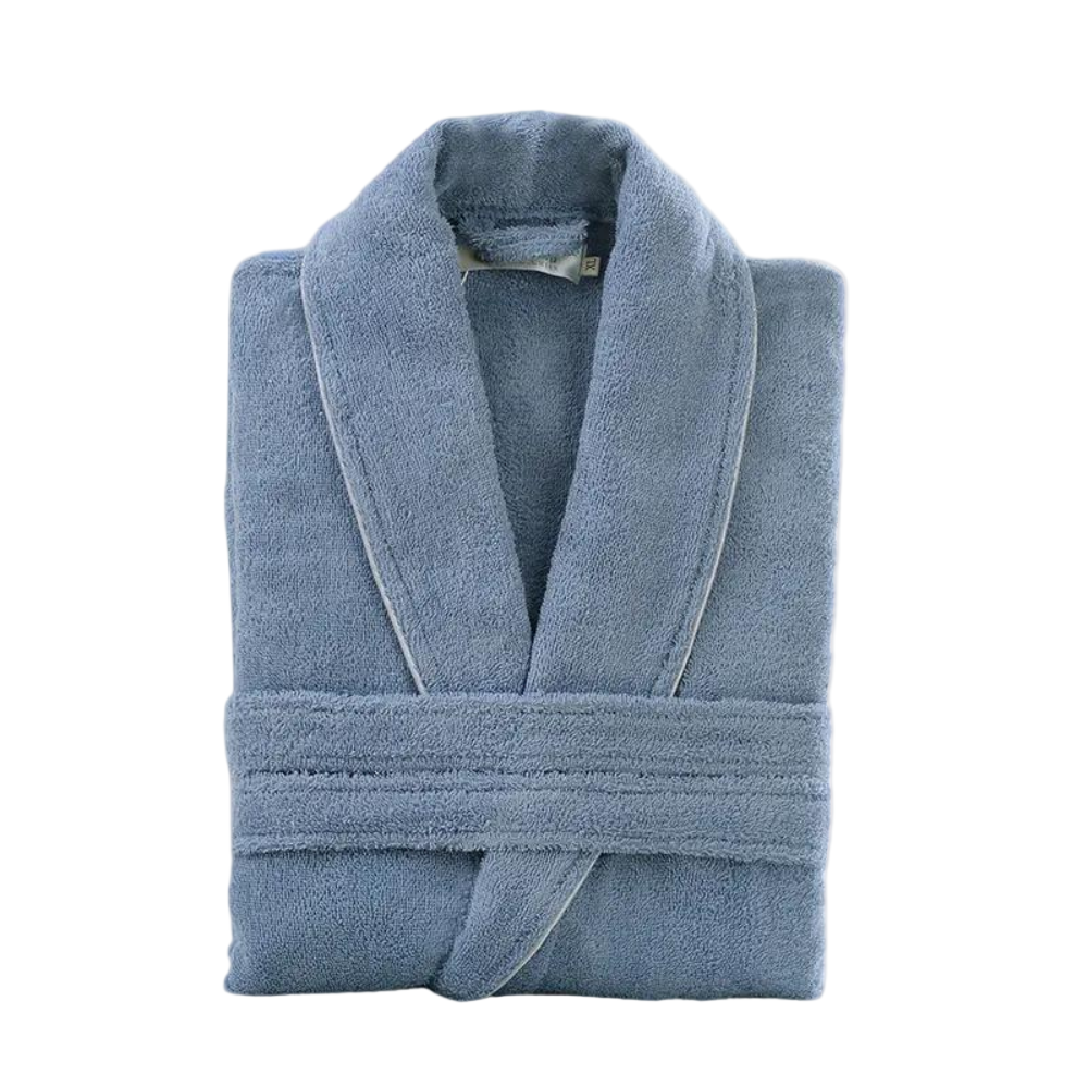 Myk, blå herrebadekåpe i bomull for komfortabel hjemmebruk og avslapning etter dusjen, absorberende.