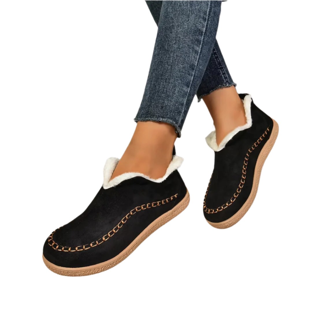 Myke slip-on tøfler for kvinner med sklisikker såle, ideelle hjemmetøfler for komfort.