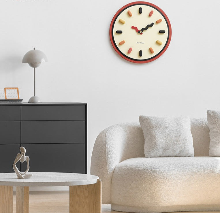 Stille 3D veggklokke, nordisk inspirert. Moderne og minimalistisk for et rolig og stilrent hjem.
