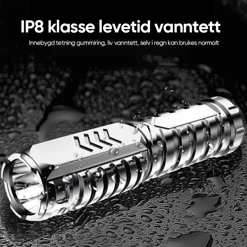 "Oppladbar vanntett LED lommelykt med 3 lysmoduser, robust aluminiumslegering, perfekt for camping og nødbruk."