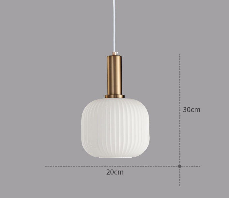 Svart retro glass pendellampe, en moderne vri på klassisk vintage design.