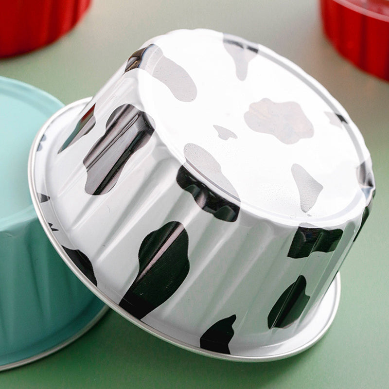 "Rund tinnkopp av aluminiumsfolie 125ml, perfekt for baking og grilling, viser slitesterkt og gjenbrukbart design."