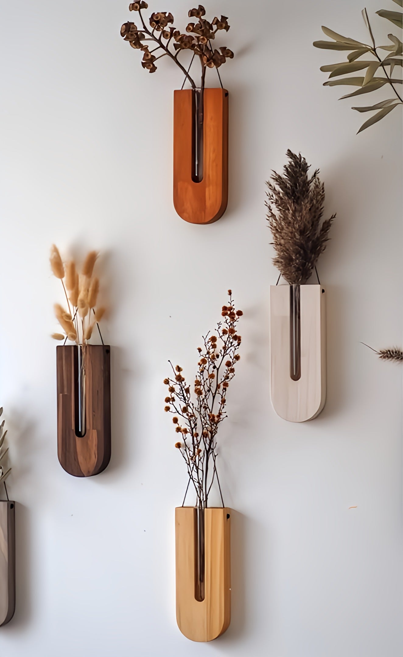 Elegant treveggdekor for vegghengte planter, et naturlig innslag til hjemmedekoren, og en fin gaveide.
