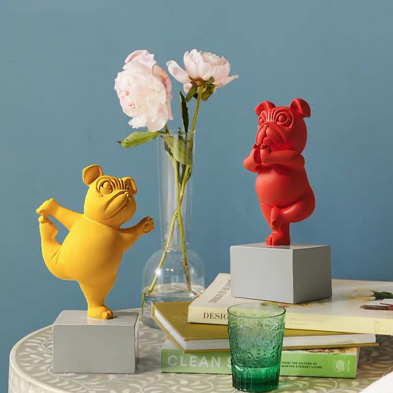 Pryd Hjemmet med denne bedårende yogabull doggen, en samtale starter og interiørfavoritt.