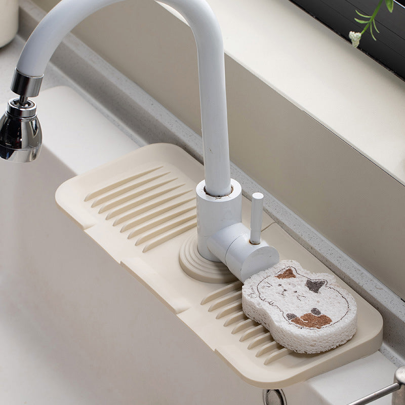 "Silikon sprutbeskyttelsesmatte - vanntett, grå, selvdrenerende design, enkel installering. Perfekt for kjøkkenvask."