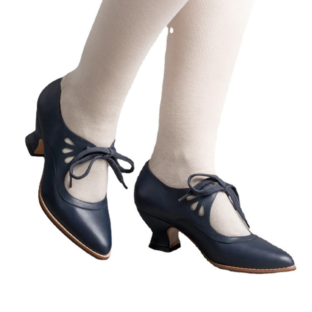 Damesko, høye hæler i kunstlær. Stilige, komfortable pumps med sklisikker såle for formelle eventer.