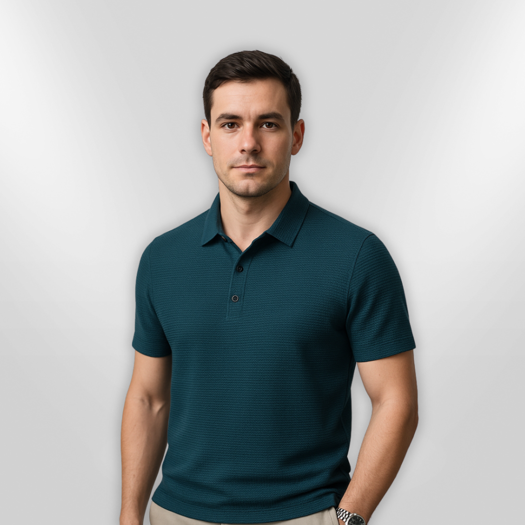 Elegant herre polo skjorte med klassisk krage, perfekt for sommer og høst.