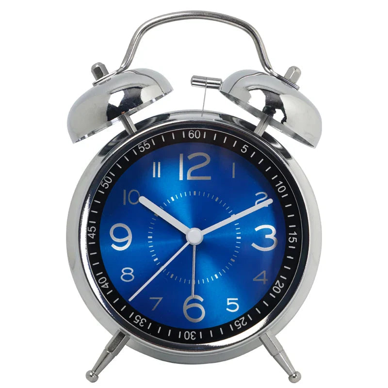 Elegant minimalistisk vekkerklokke. Stilren analog klokke som passer moderne og klassiske hjem.
