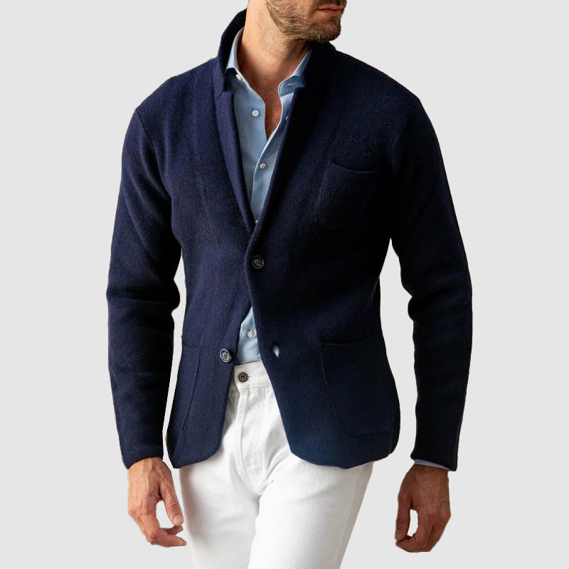 Herrecardigan i vintage stil med knappelukking og standard krage. Ideell for en smart casual look.