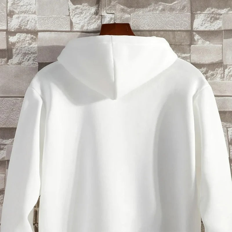 Sammenbrettede herre hettegensere med glidelås. Komfortable, casual gensere for hverdag og fritid i moderne design.