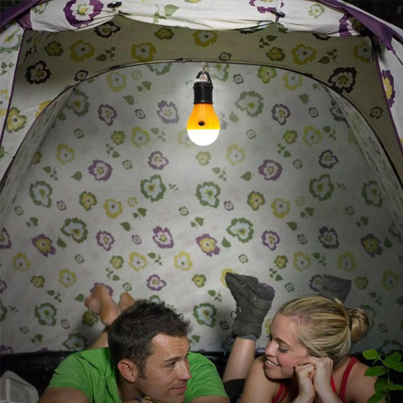 "Ultra-bærbar LED campinglys med 3 lysmoduser, tilgjengelig i fargene blå, grønn, oransje og rød"
