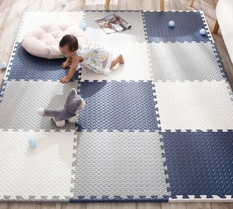 Støtdempende og fargerik lekematte for baby, et barnevennlig lekeunderlag for sikker og aktiv lek.