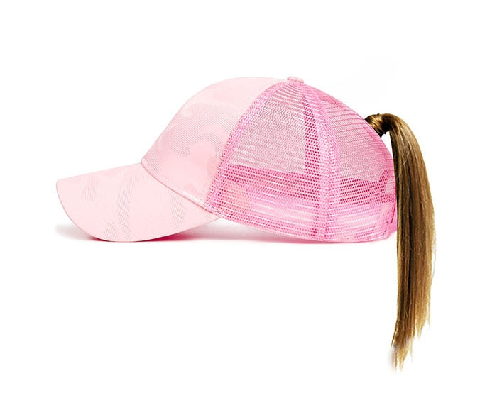 Baseballcap med diskret hestehaleåpning, tilbyr god passform og komfort hele dagen