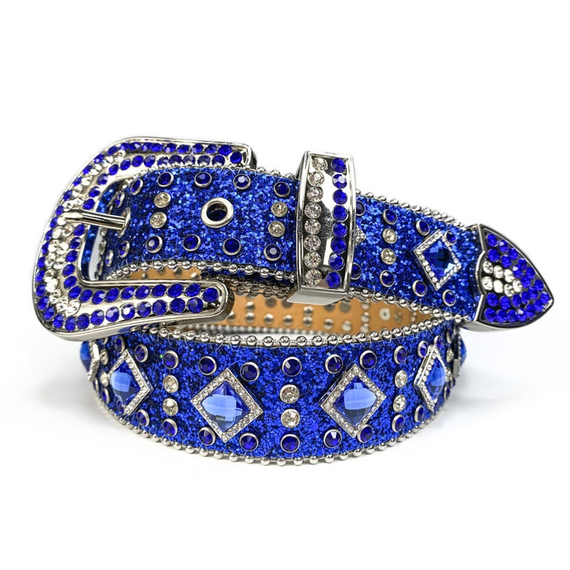 Vestlig inspirert rhinestonebelte, glitrende diamantdetaljer på slitesterkt imitert skinn.