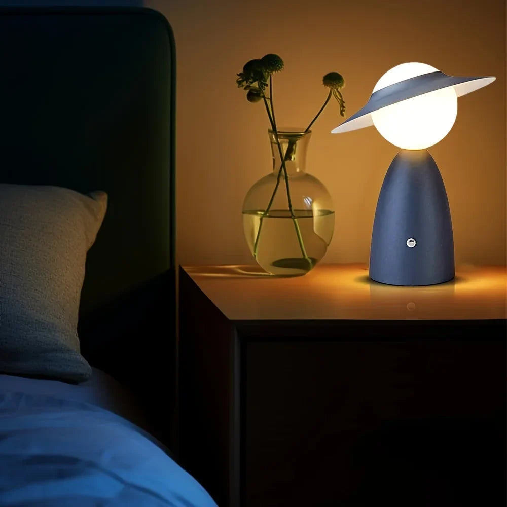 USB-oppladbar kontorlampe med LED lys og berøringsdimmer. Optimal for effektivt arbeidslys.