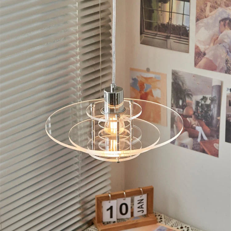 "Vintage UFO lysekrone i klar akryl, moderne design, rund form, for tak, passer E27/LED, gir futuristisk stil"