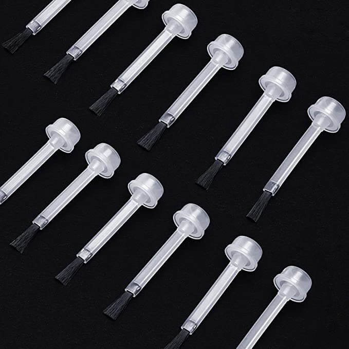 Samling av 100 erstatningsbørster for neglelakkpåføring, viktig for skjønnhetsverktøy