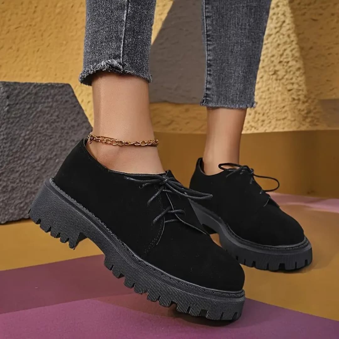 Raquel - Casual ankle boots with lacing for women