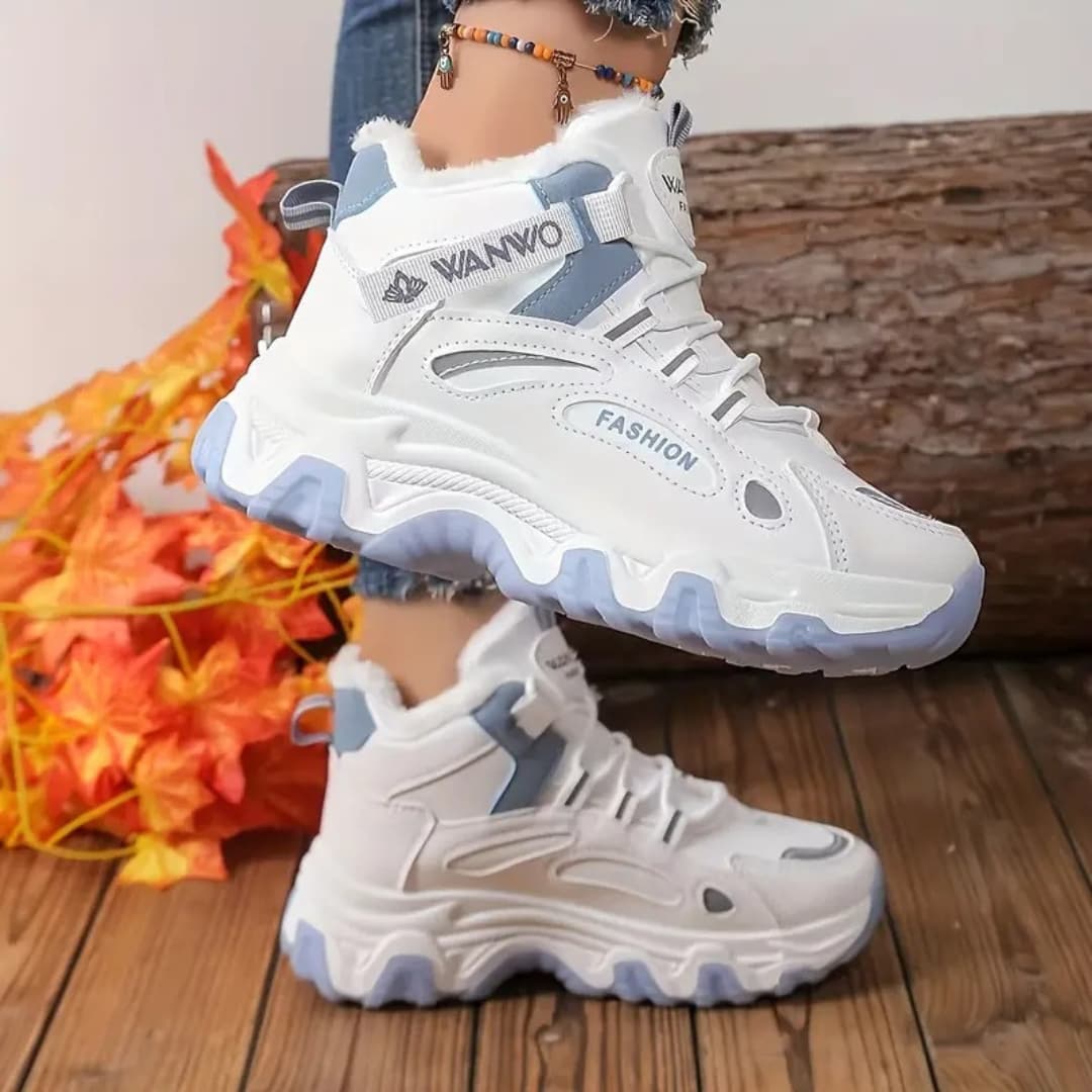 Patricia - Comfortable informal sneakers for women