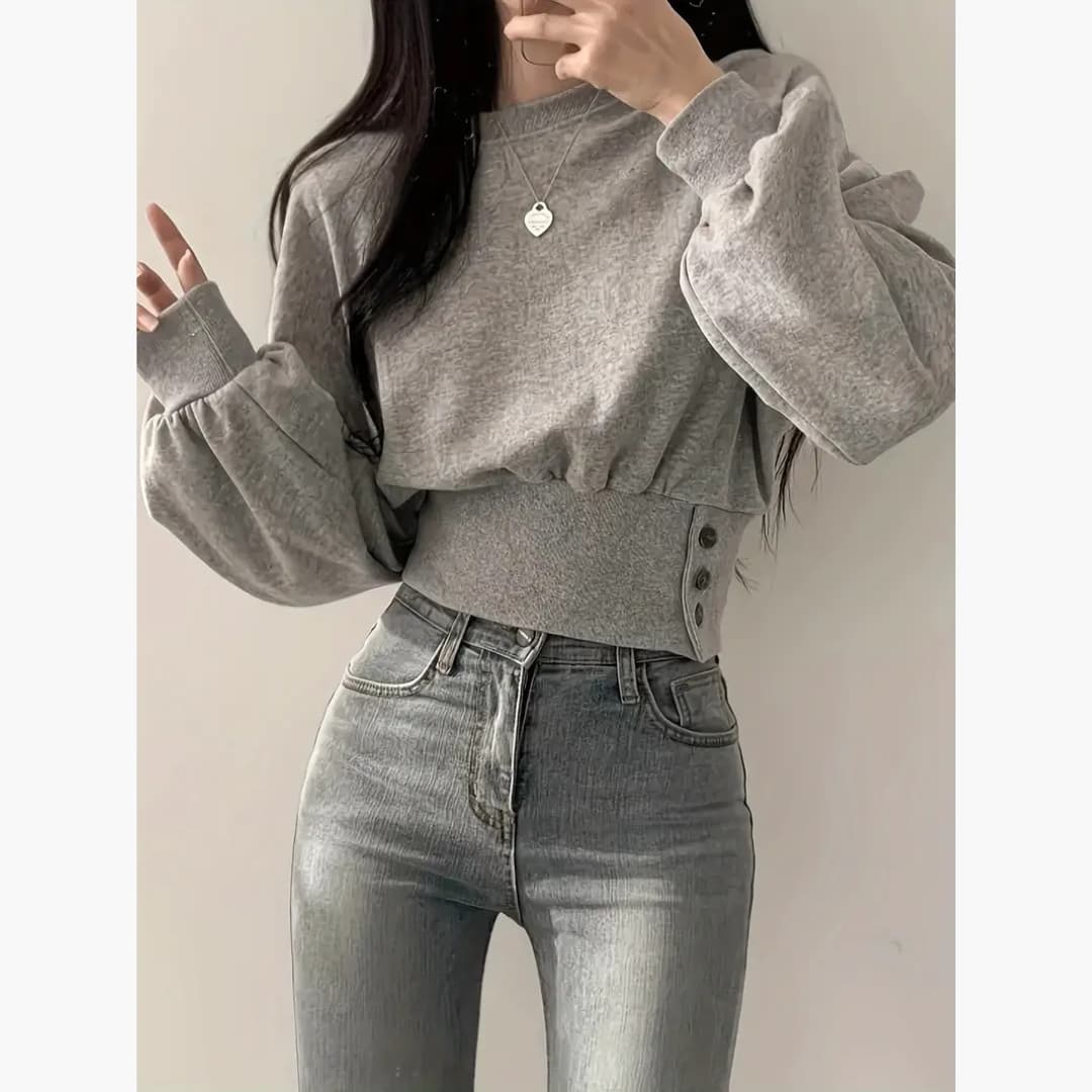 Georgina - Trendy cropped sweater for women