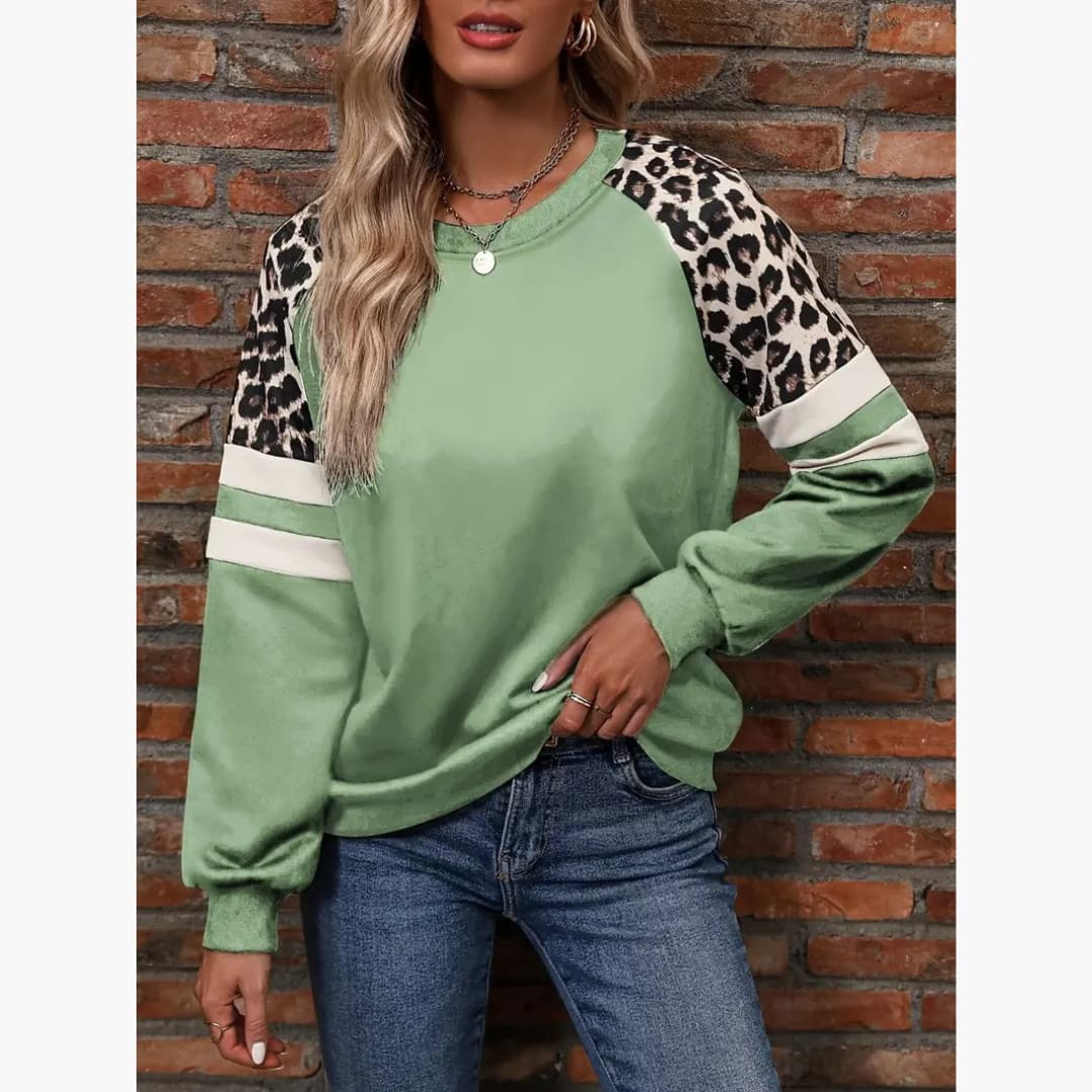 Georgia - Stylish long-sleeved sweater for women