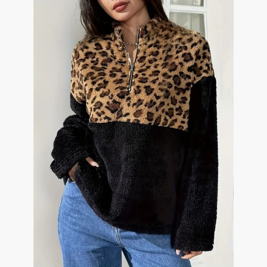 Felicia - Leopard patterned fleece sweater for women