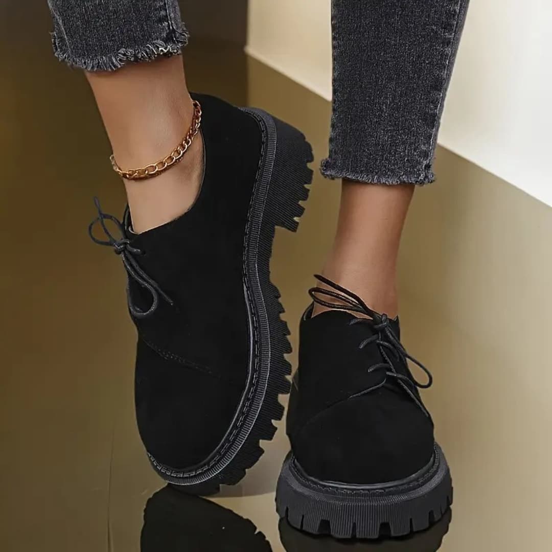 Raquel - Casual ankle boots with lacing for women