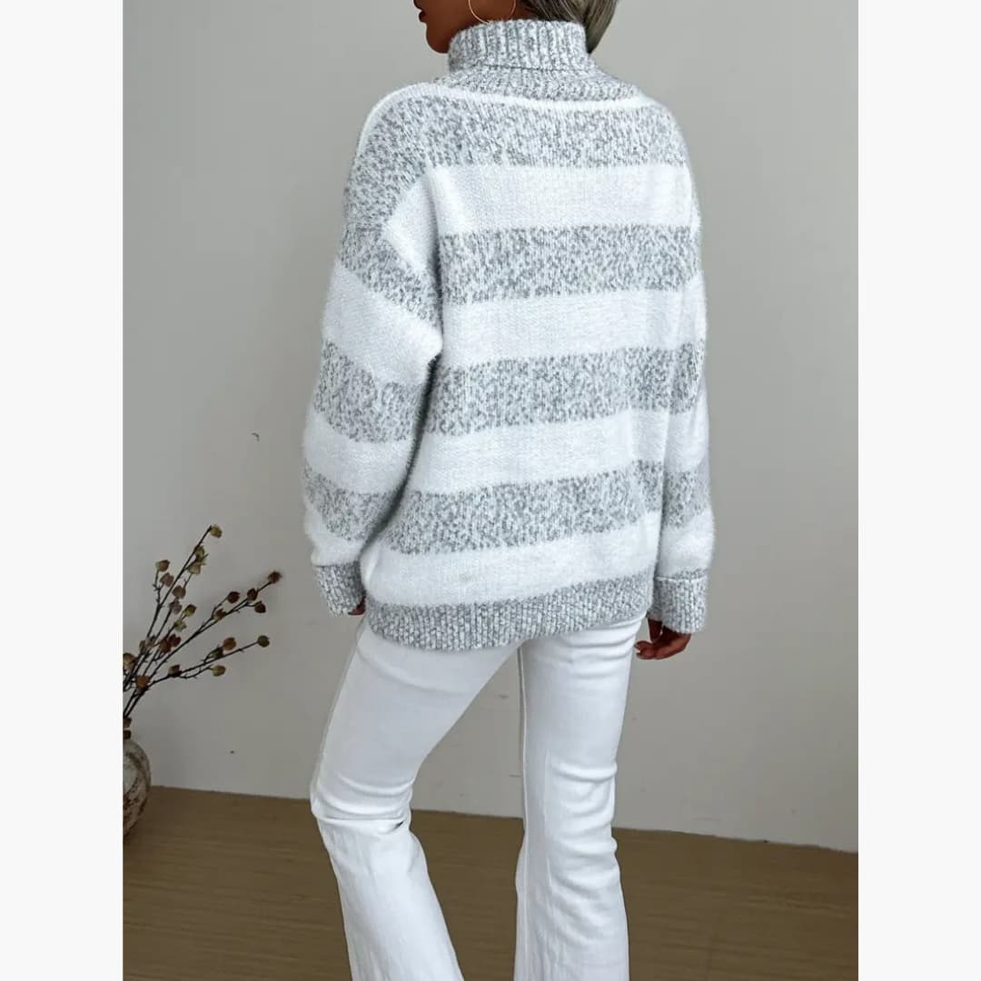 Clara - Stylish sweater with turtle neck for women