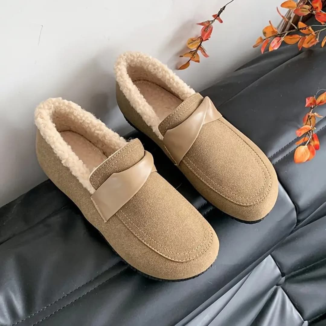 Maya - Comfortable warm slip-on shoes for women
