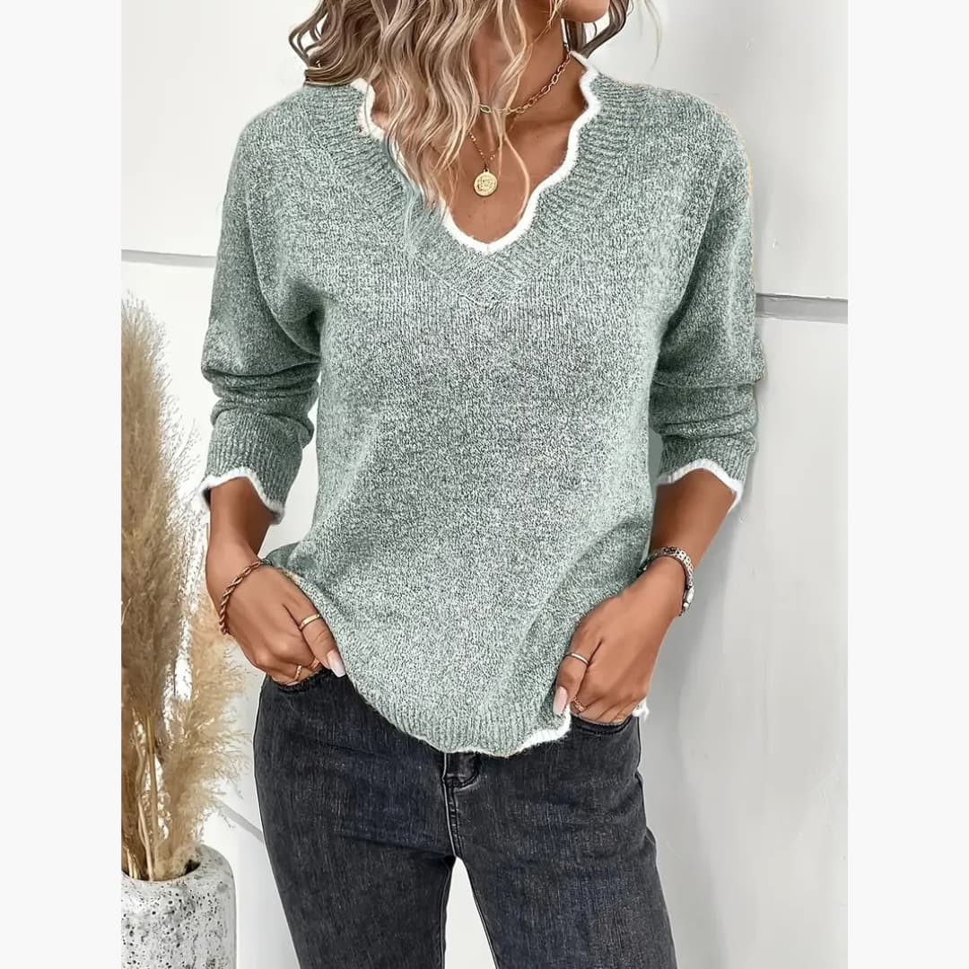Eleonora - Elegant knitted sweater for women